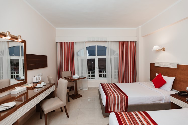 Economy Room 